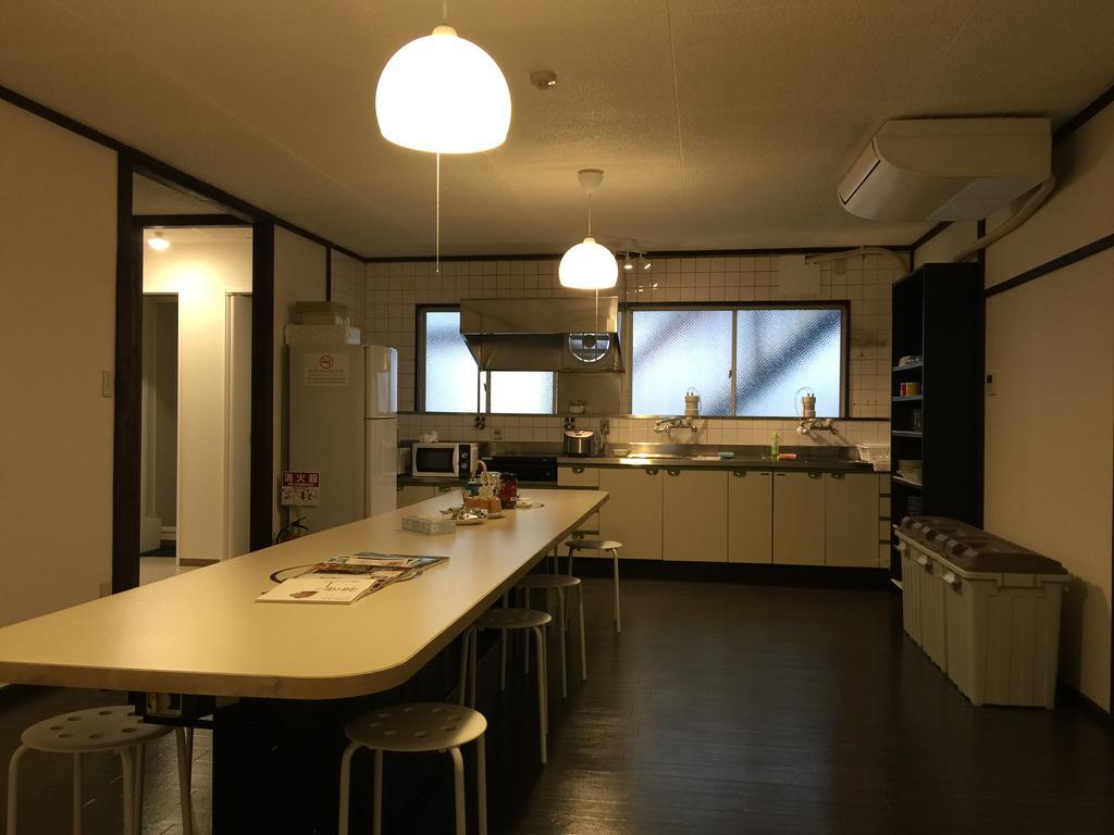 Uni Hostel אוסקה מראה חיצוני תמונה