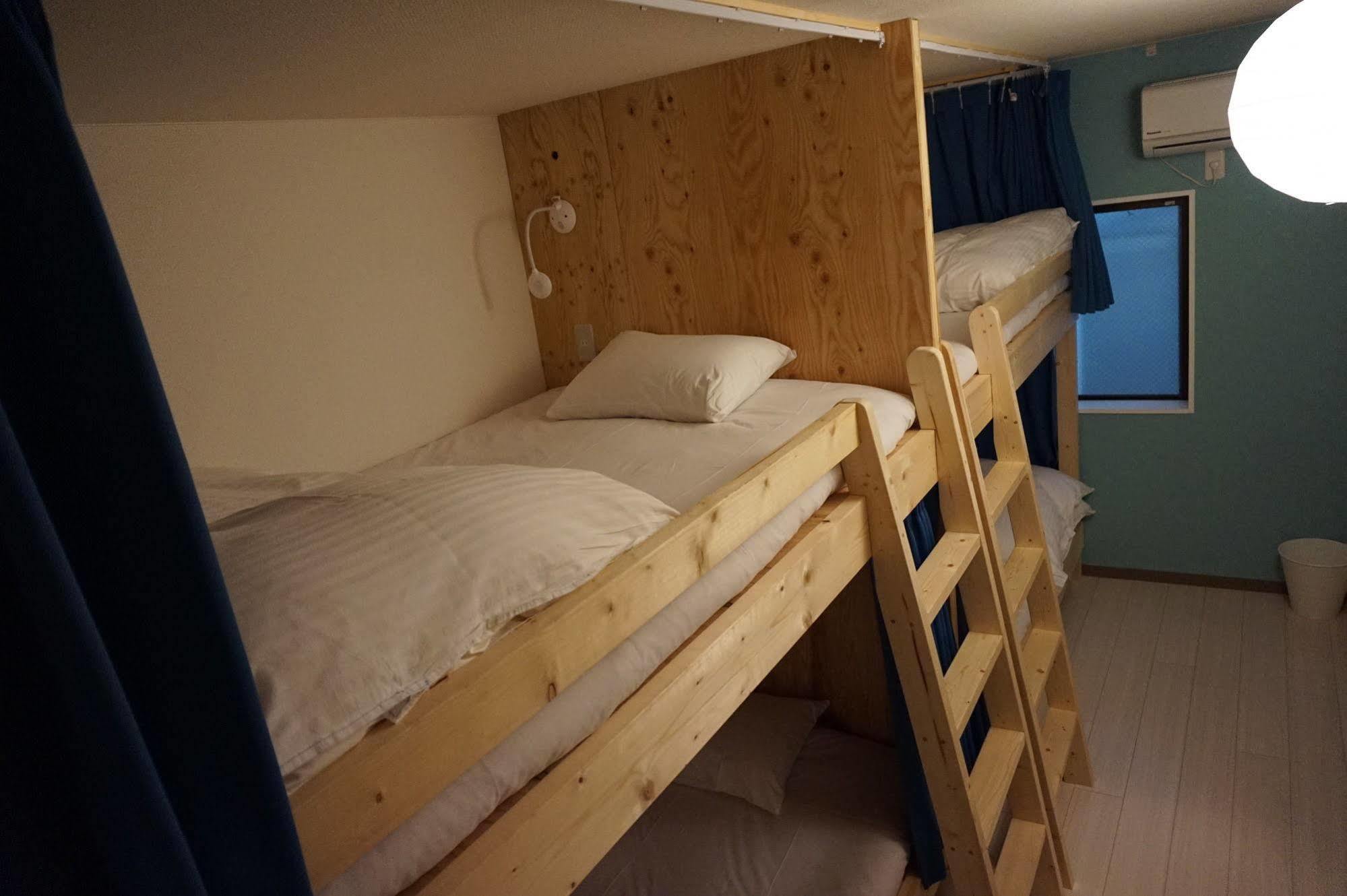 Uni Hostel אוסקה מראה חיצוני תמונה