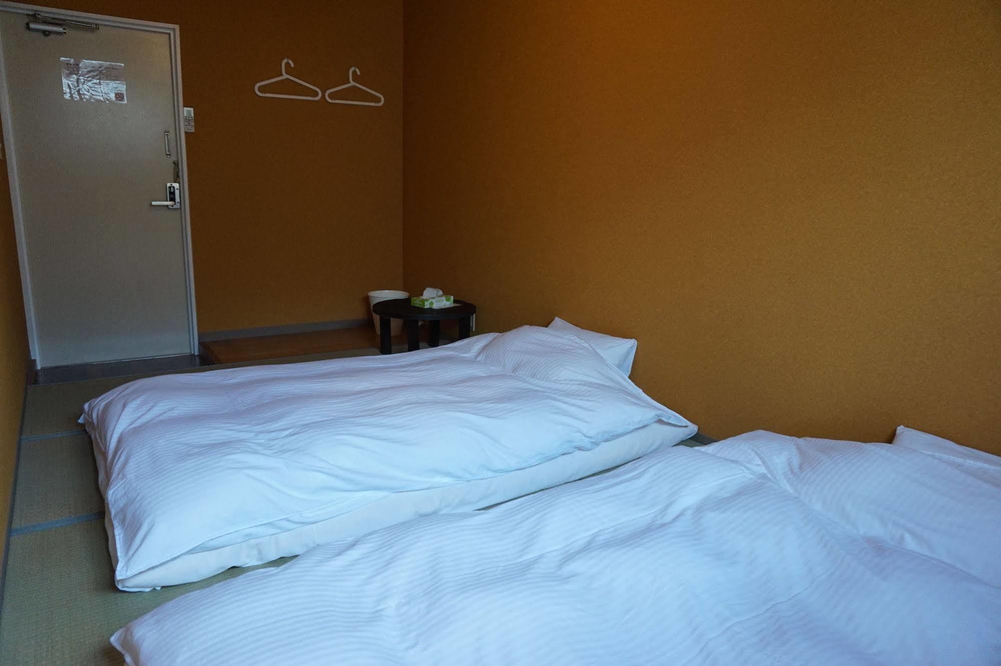 Uni Hostel אוסקה מראה חיצוני תמונה